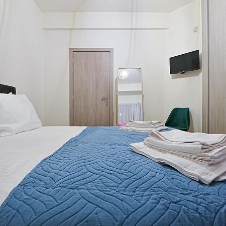 Areos Comfort Living Apartment - Alexandras Ave 72 Athen Eksteriør bilde